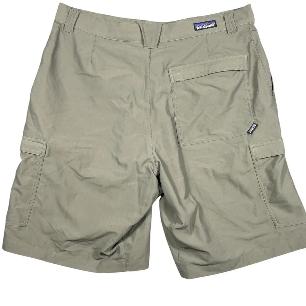 Patagonia Men’s Cargo Shorts Sage Green Nylon Blend Size 34